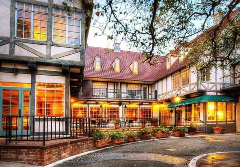 The Landsby Hotel Solvang Exterior photo